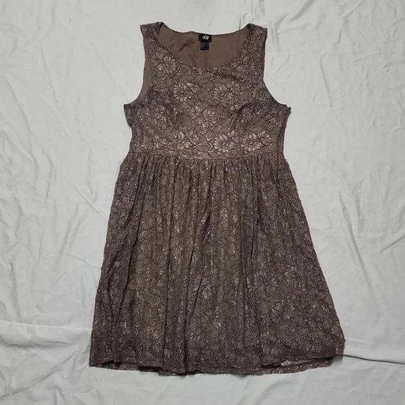 H&M Dresses & Skirts - ☀️H&M lace swing Dress☀️